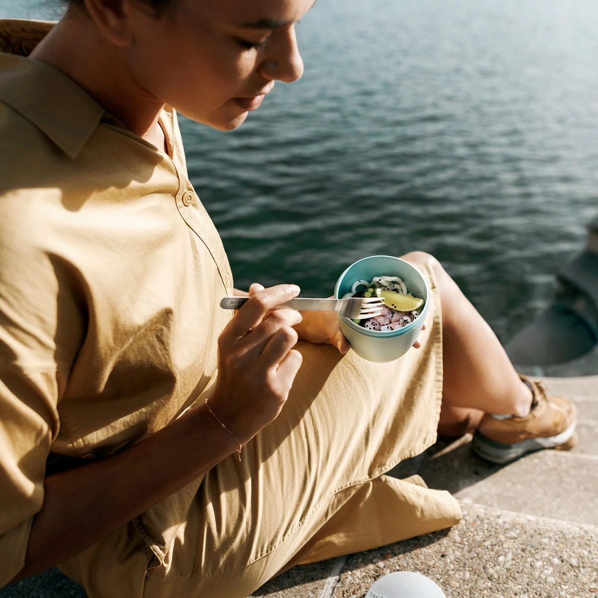 Mepal – Snackpot Ellipse 500 Ml – Praktische Snackbox Voor Onderweg – Nordic Green - Mag In De Magnetron, Vriezer En Vaatwasser. 5 Mepal – Snackpot Ellipse 500 Ml – Praktische Snackbox Voor Onderweg – Nordic Green - Mag In De Magnetron, Vriezer En Vaatwasser. - Afbeelding 3