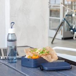 Mepal – Waterfles Ellipse – 700 Ml – Nordic Denim – Drinkfles Volwassenen – Geschikt Voor Koolzuurhoudende Dranken – Lekvrij -Mepal 1200x1200 32