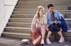 Mepal Saladbox Ellipse – Lunchbox Voor Volwassenen En Saladebox To Go – Nordic Pink – Groot Genoeg Voor Een Maaltijdsalade 11 Mepal Saladbox Ellipse – Lunchbox Voor Volwassenen En Saladebox To Go – Nordic Pink – Groot Genoeg Voor Een Maaltijdsalade -Mepal 1200x783 1