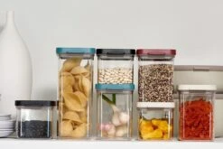 Mepal – Omnia Bewaardoos Rechthoekig 2000 Ml – Zwart – Voorraaddoos – Bewaardoos Met Deksel - Makkelijk Stapelbare Voorraadpotten – Lucht En- Aromadicht 13 Mepal – Omnia Bewaardoos Rechthoekig 2000 Ml – Zwart – Voorraaddoos – Bewaardoos Met Deksel - Makkelijk Stapelbare Voorraadpotten – Lucht En- Aromadicht -Mepal 1200x800 63