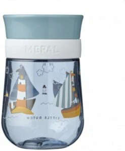 Mepal Mio – 360° Oefenbeker 300 Ml – Stimuleert Het Zelf Drinken – Sailors Bay – Kan Tegen Een Stootje – Drinkbeker Kinderen – Lekvrije Beker -Mepal 991x1200